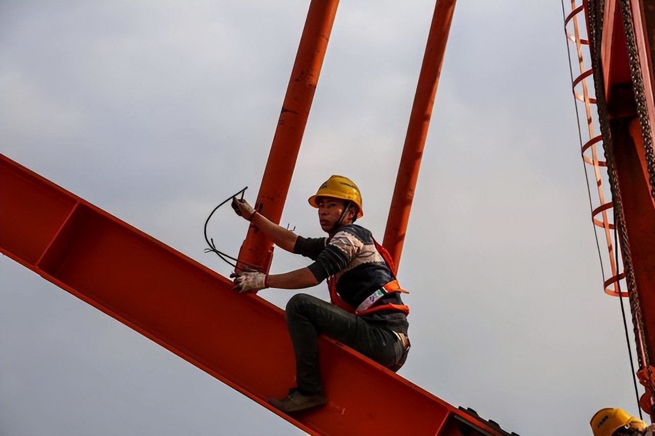 脑梗病人服用尼麦角林起什么作用,血塞通和尼麦角林哪个治脑梗塞好