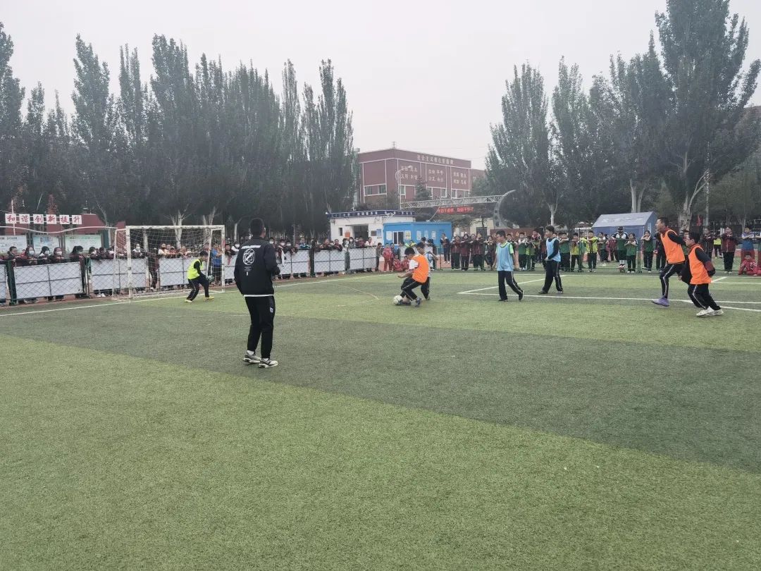 报国小学校长杯足球联赛,绿茵逐梦小学生校园足球联赛
