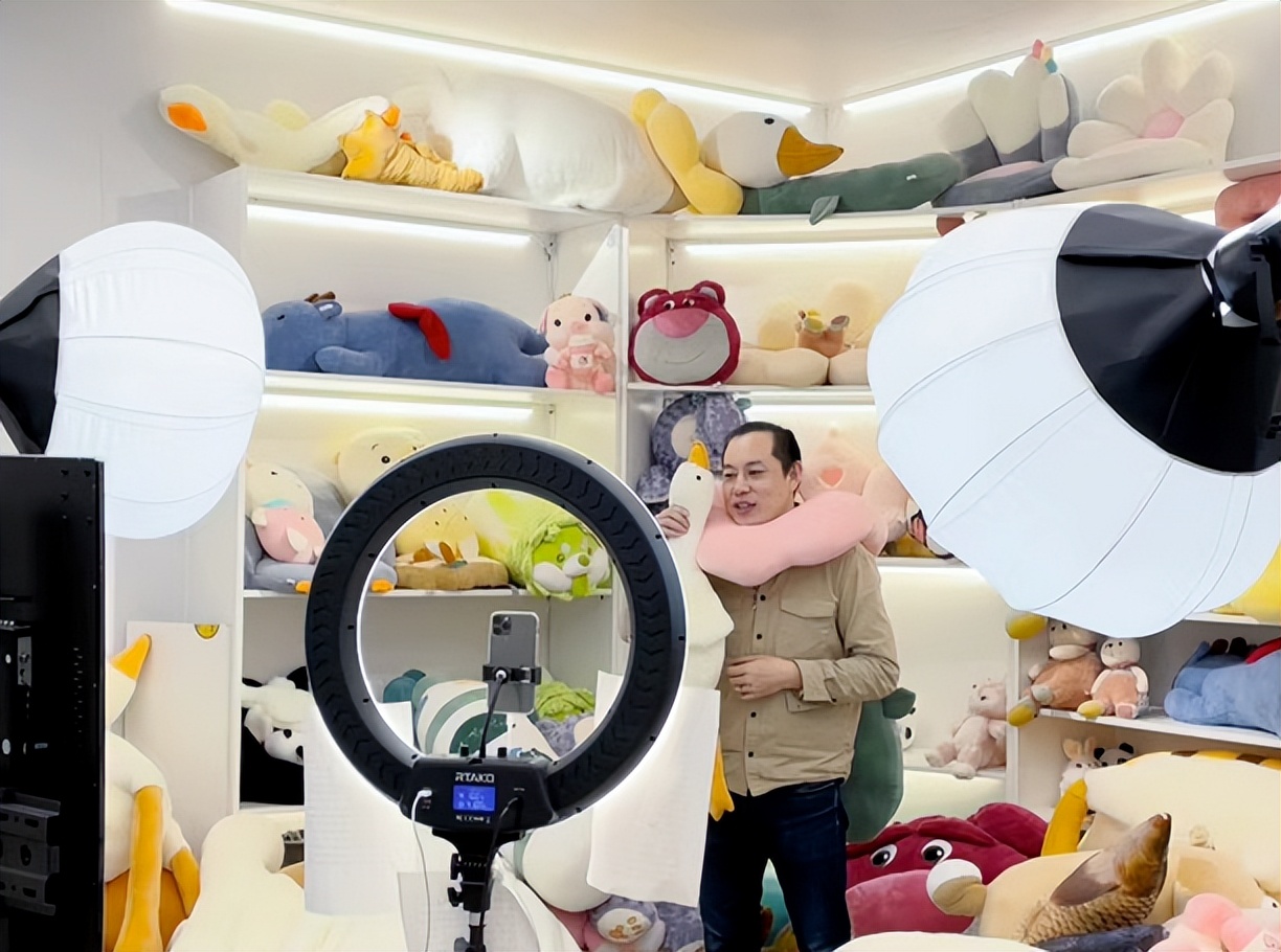 内容电商与货架电商合作,内容电商深度结合