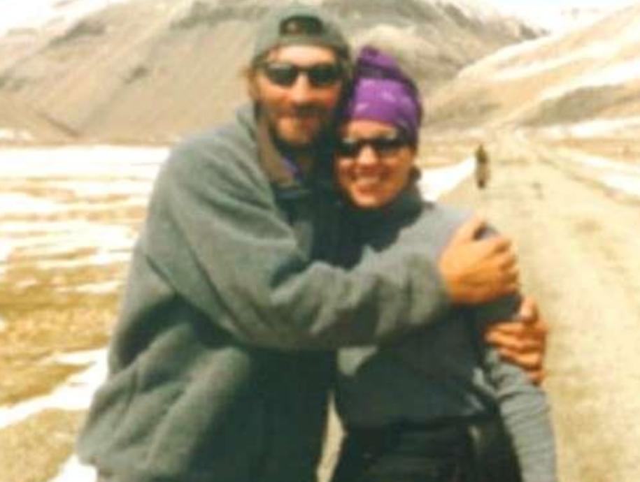 珠穆朗玛峰睡美人冰封十年成路标,珠穆朗玛峰沉睡了20年的睡美人