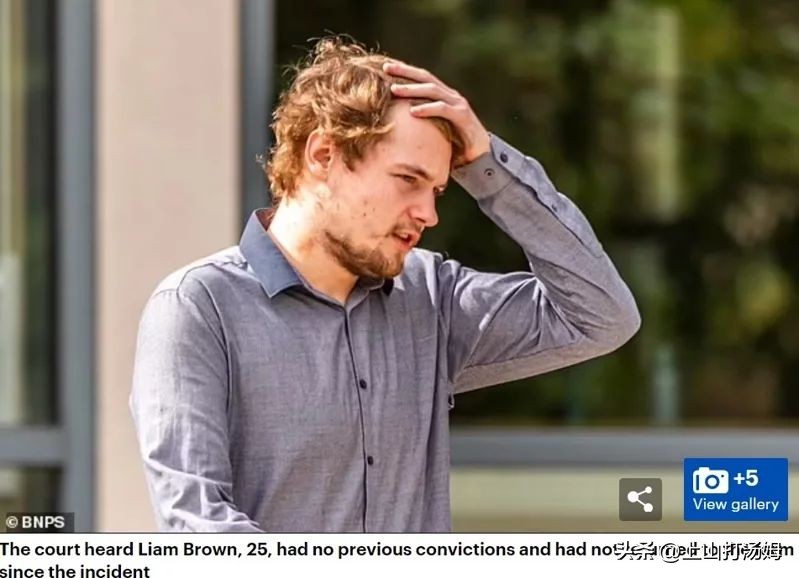 英男子跟牛愛愛真不愧是印度宗主国