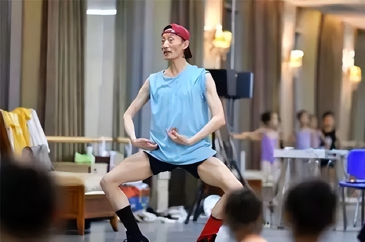 瀹佸宸ㄥ┐閮喎骞村叆鐧句竾,宸ㄥ┐閮喎骞村叆鐧句竾涓轰綍鏃犱汉鏁㈠珌