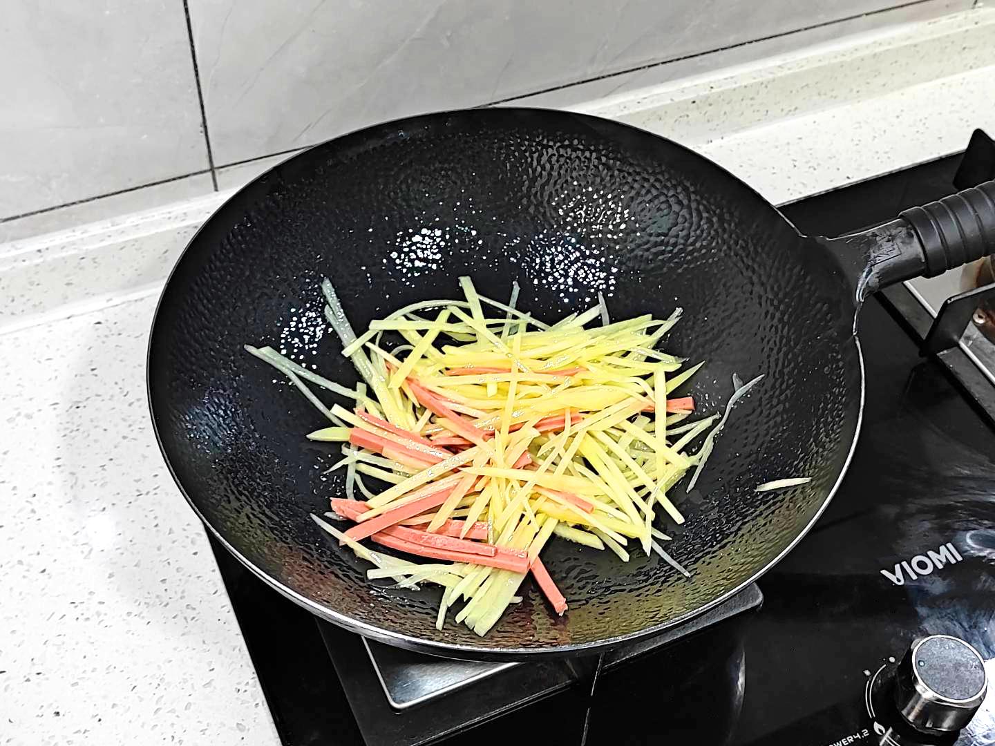 淘宝上舌尖3章丘铁锅哪个是真的,舌尖上的中国章丘铁锅完整版