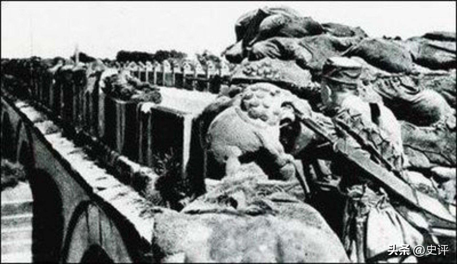 左权的影响力有多大？牺牲后毛主席立下一规矩，沿袭至今都没有改