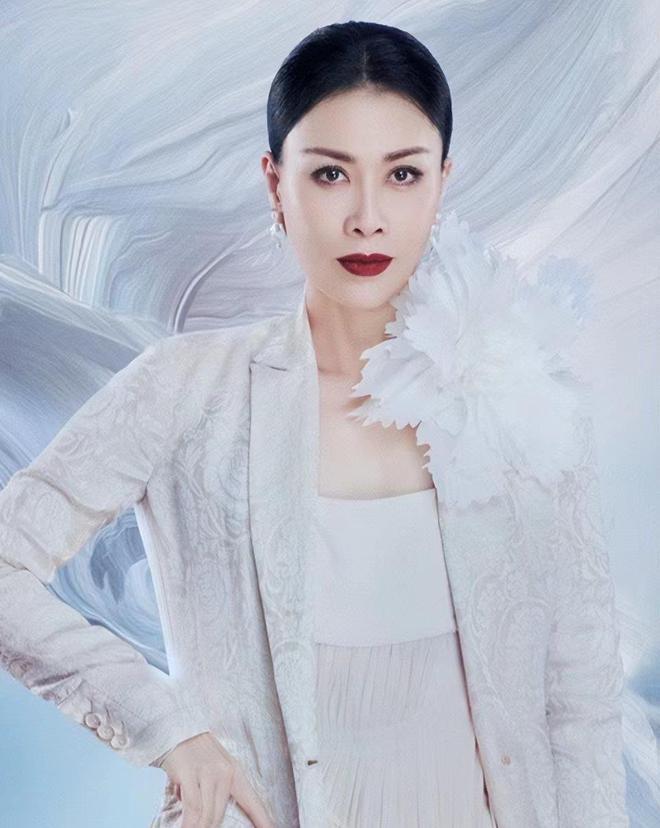 那英乘风破浪的姐姐第三季总决赛,综艺乘风破浪的姐姐片段那英