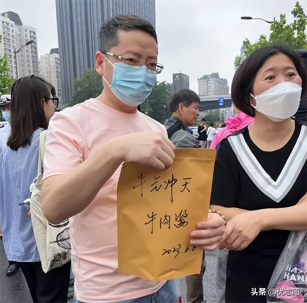 直击高考现场2018,直击高考第一现场助力高考