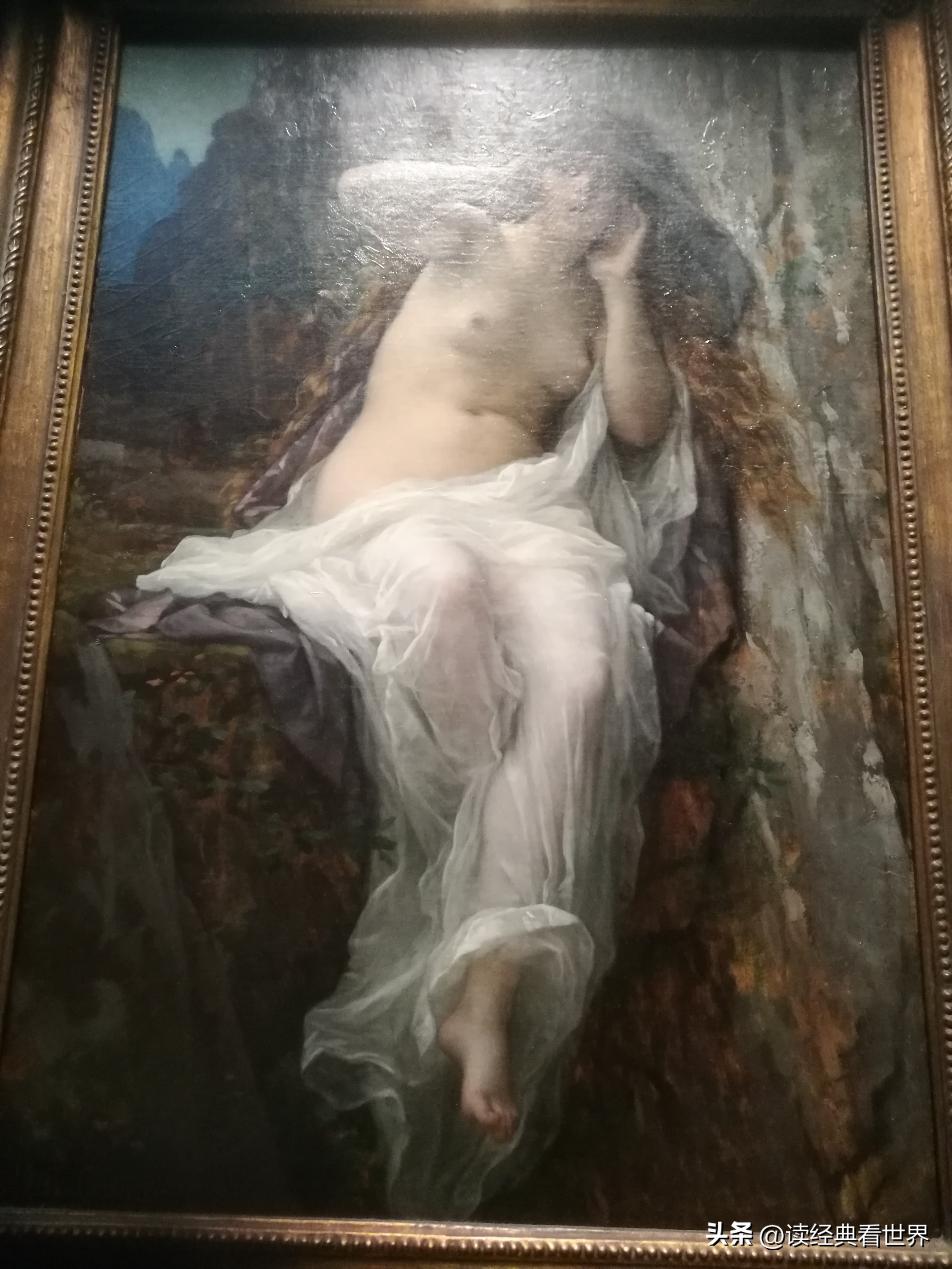 希腊神话中在山间嬉戏的仙女,希腊神话echo的故事中英