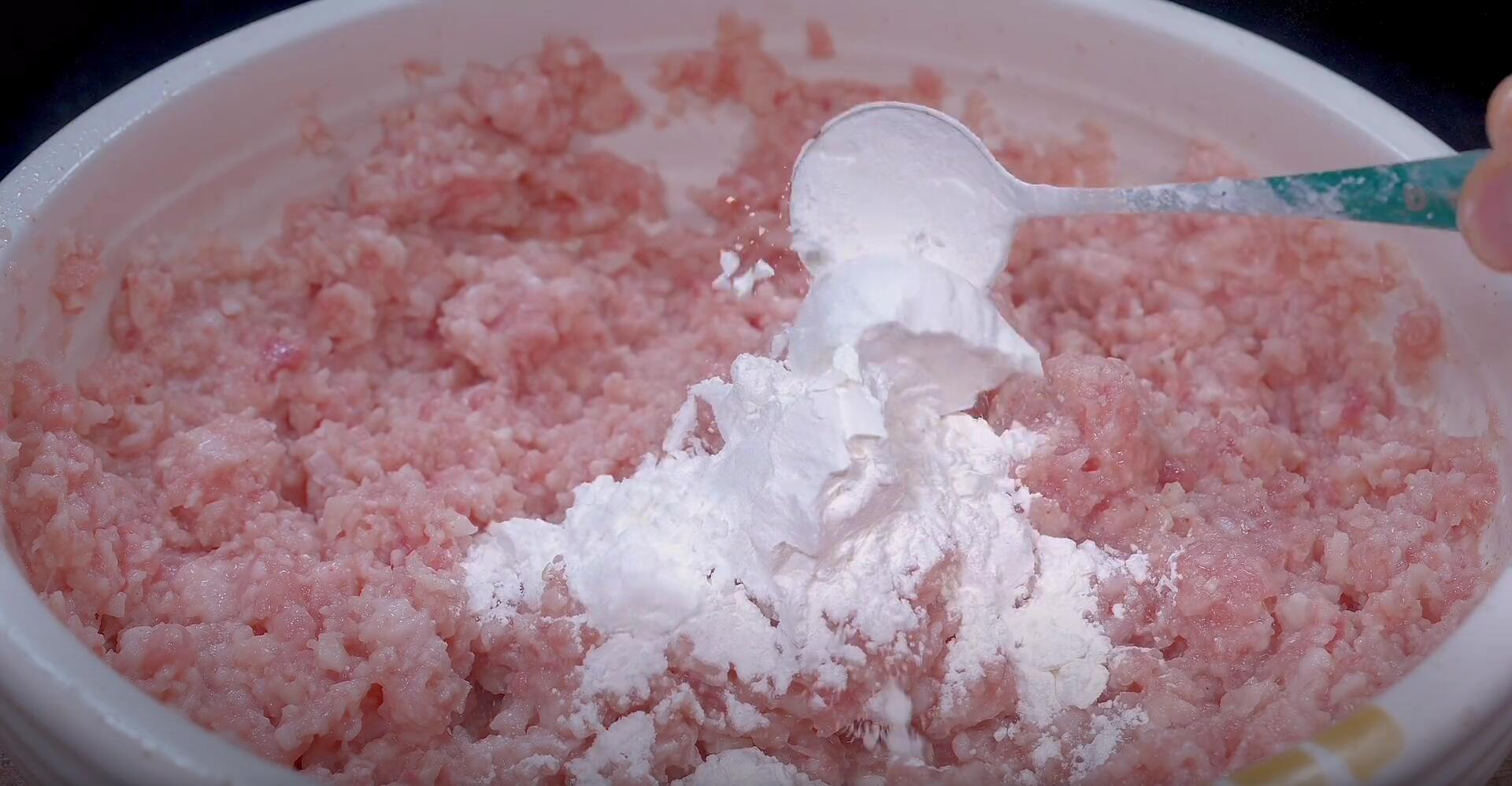 “安眠猛将”不是牛奶，每天坚持吃它，养心安神，人都显年轻了