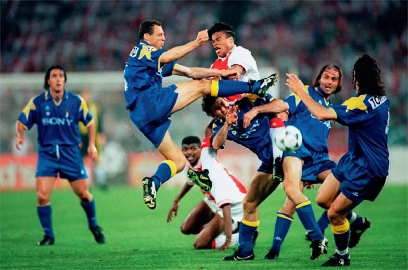 从米兰去国米的球员,从米兰离开大放异彩的球员