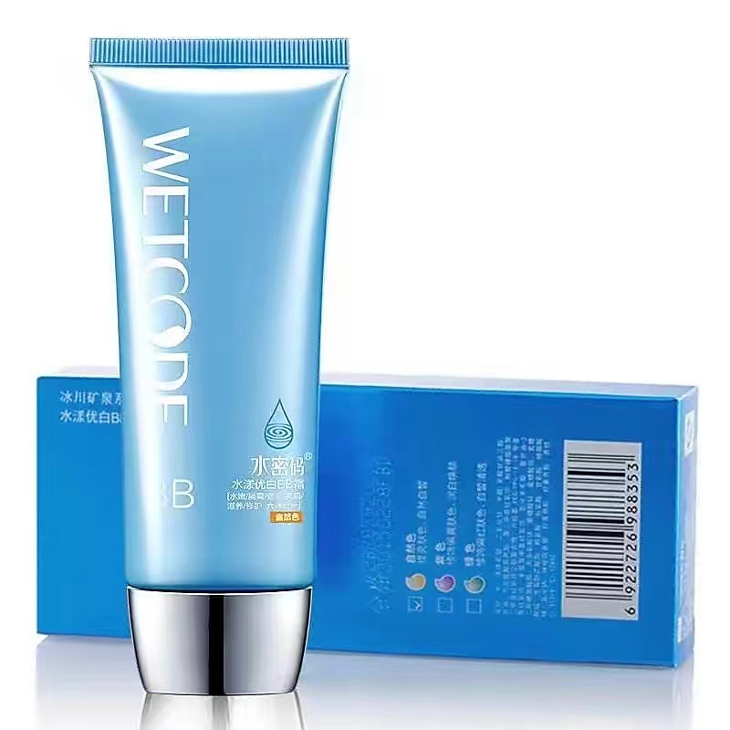 几款学生必备的化妆品,学生时代都用过哪些化妆品