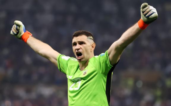 35岁梅西试图回到巅峰,34岁的梅西还会继续创造奇迹吗