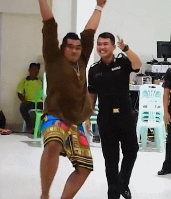 泰国征兵都是男的吗,泰国征兵不查身体素质吗