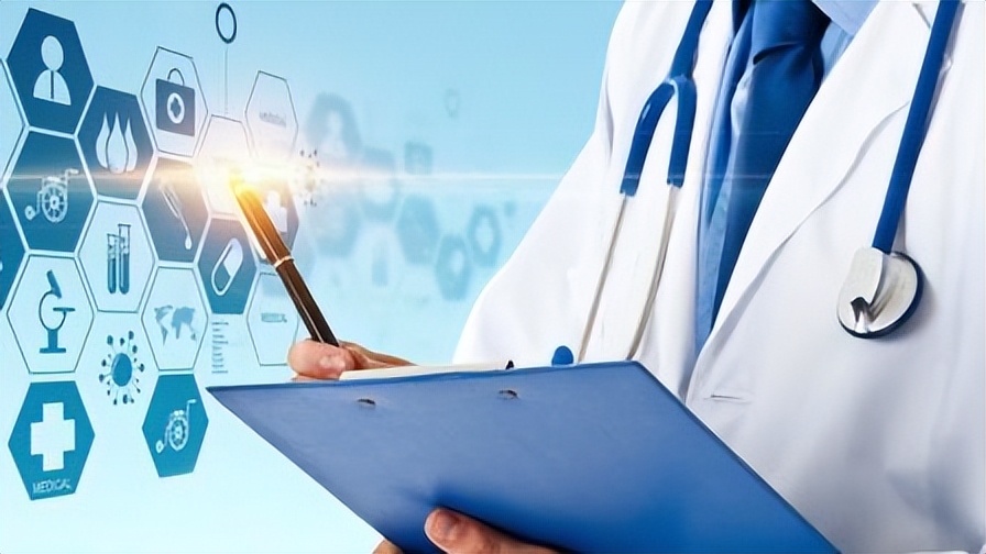 女子吐血医院说没事,安徽31岁女子腹痛便血后续