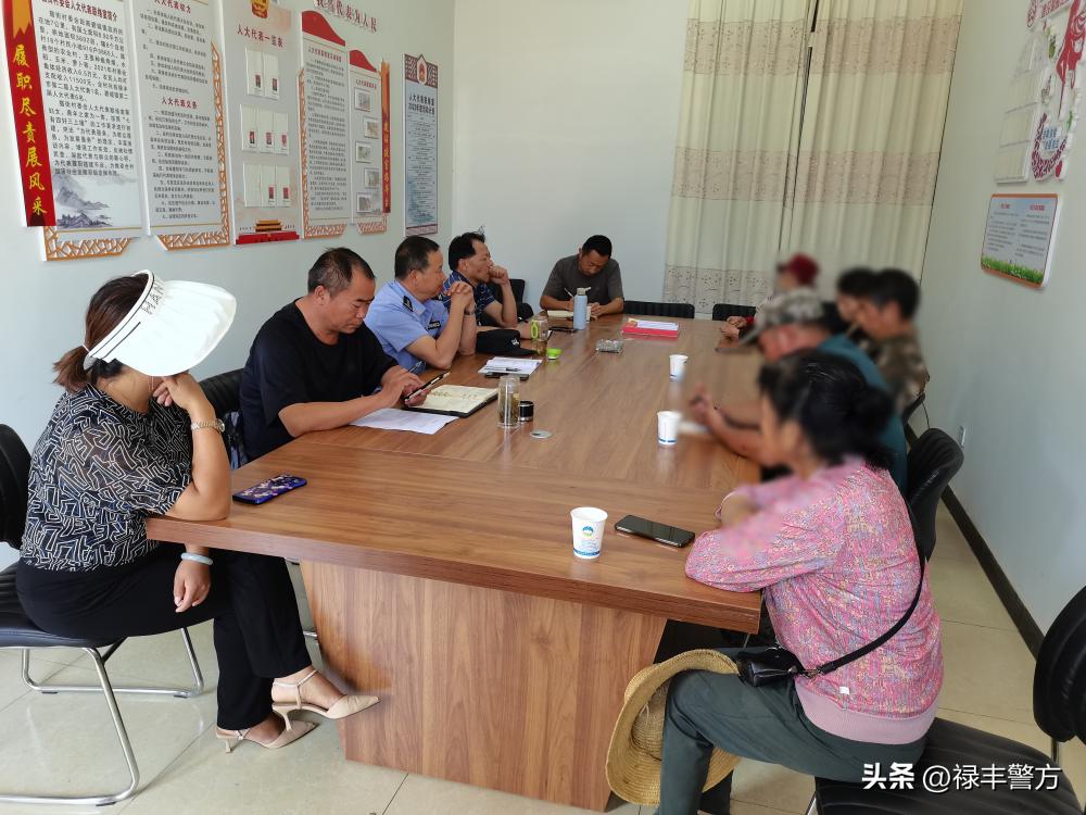 警营普法视频,警营老黄牛扎根基层不言悔