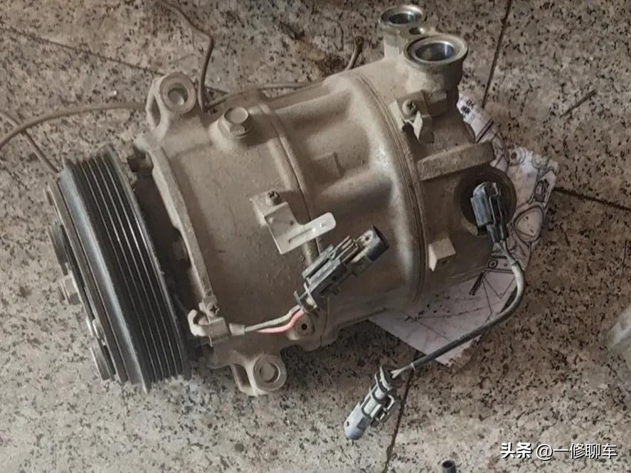 汽车夏天开空调油耗增加多少正常,凯美瑞2.0夏天开空调油耗14正常吗