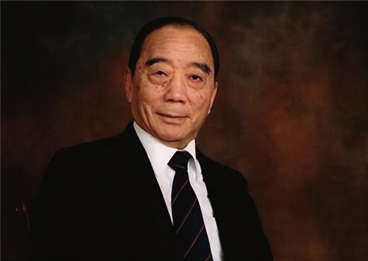 中国捐航母第一人,为中国捐航母的人