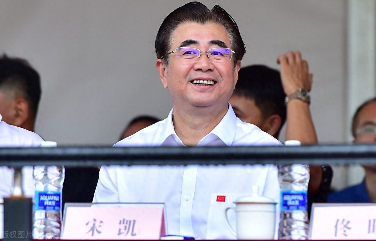 中国足协孙雯高洪波,热议国奥换帅高洪波