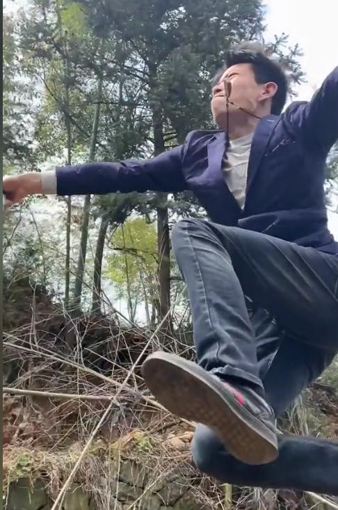 网红帅农鸟哥视频,黑马帅农鸟哥是如何走红的