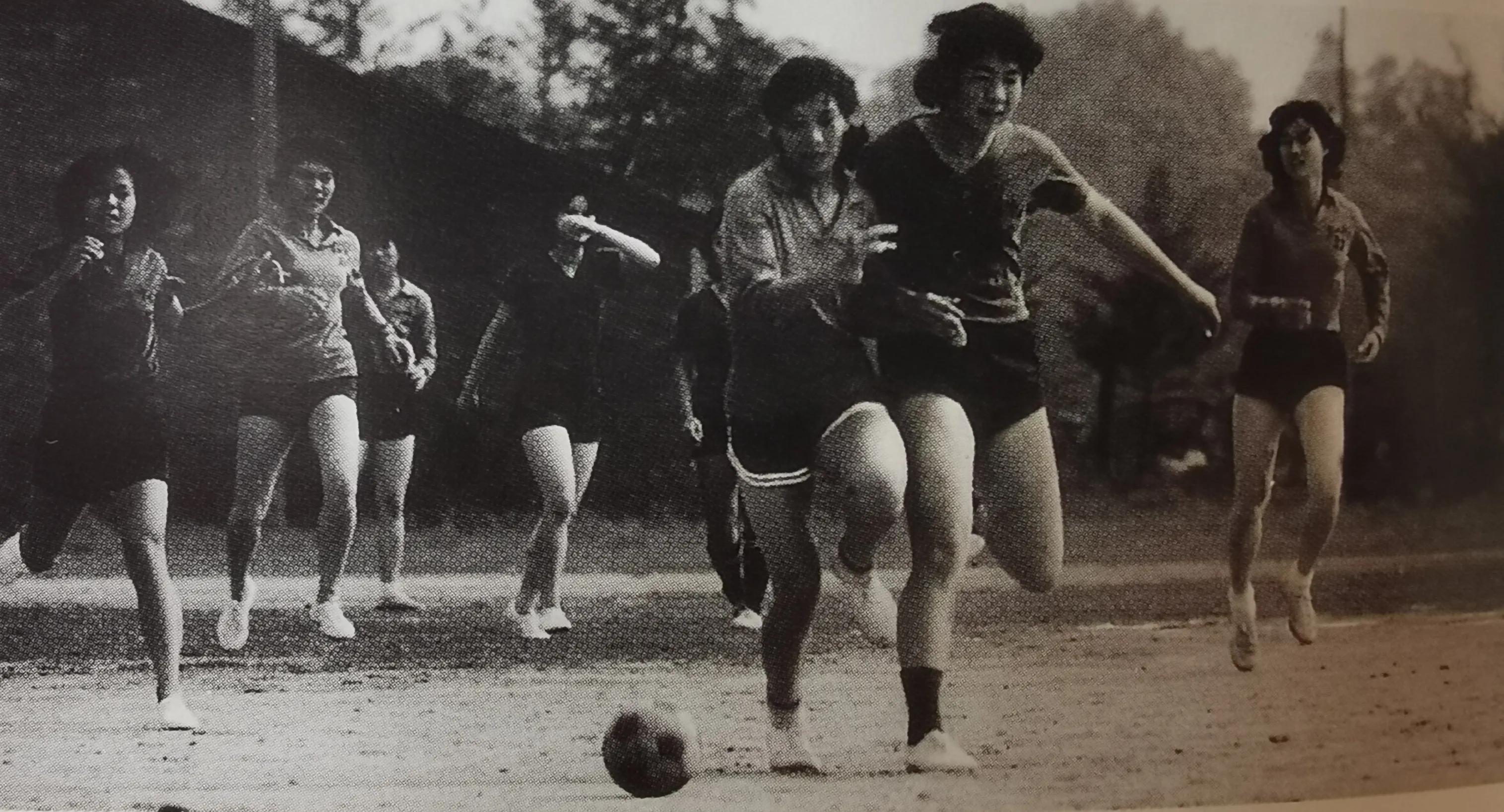 中国女足的一段解说,中国女足说说