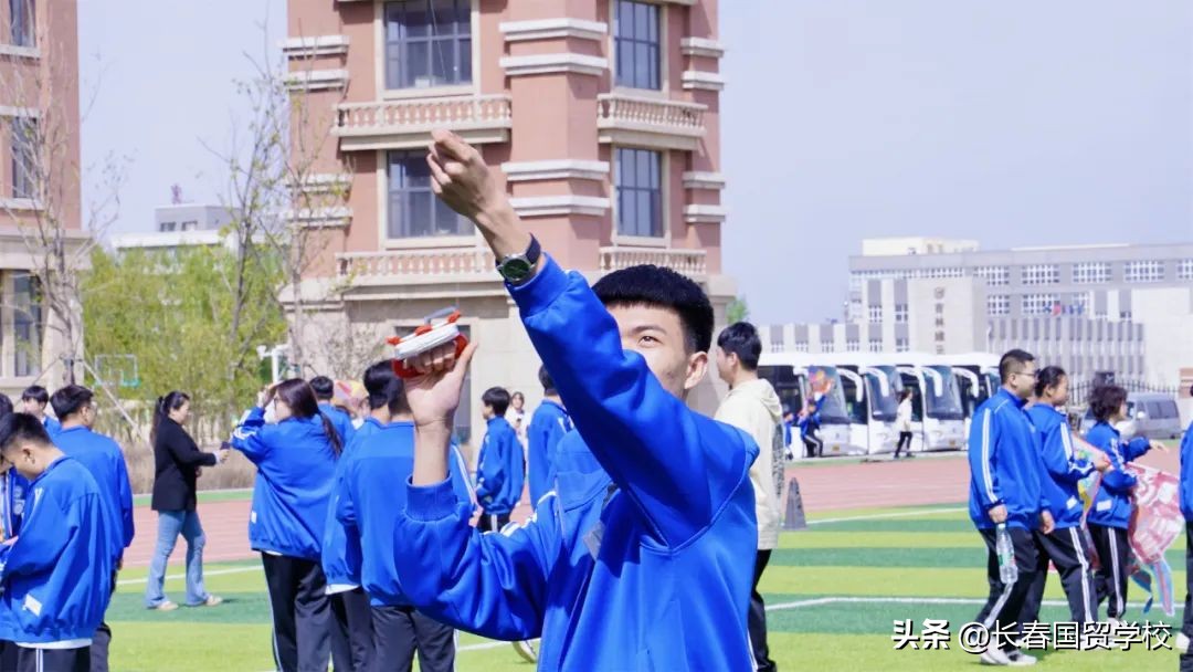 迎风而行、筝筝日上|国贸学校第二届风筝文化节圆满落幕！