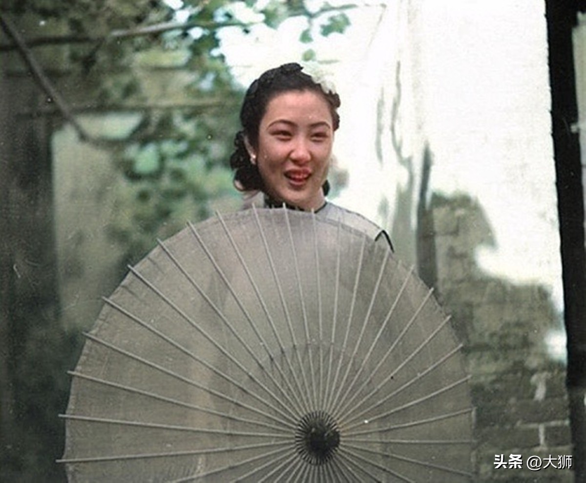 民国时候一富少，不惜重金买一块木头当老婆，缘何有此癖好？