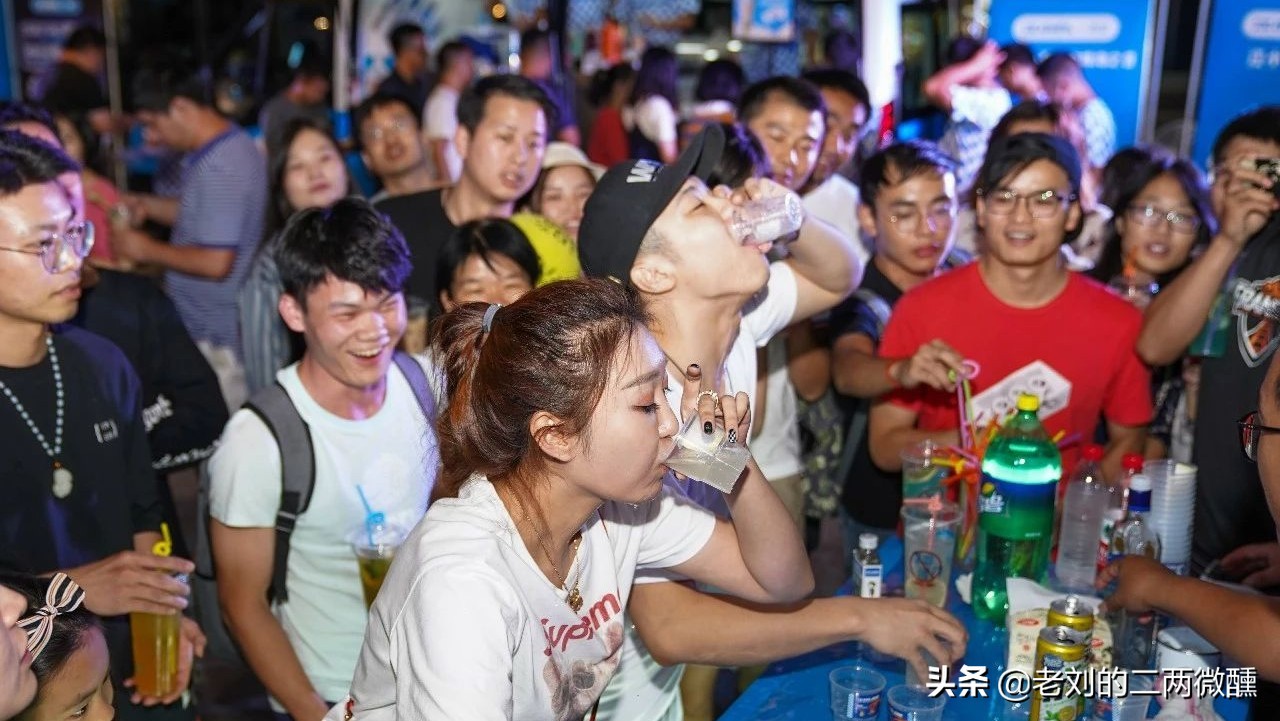 金六福收购玉泉酒厂还生产酒吗,金六福酒贴牌定制渠道