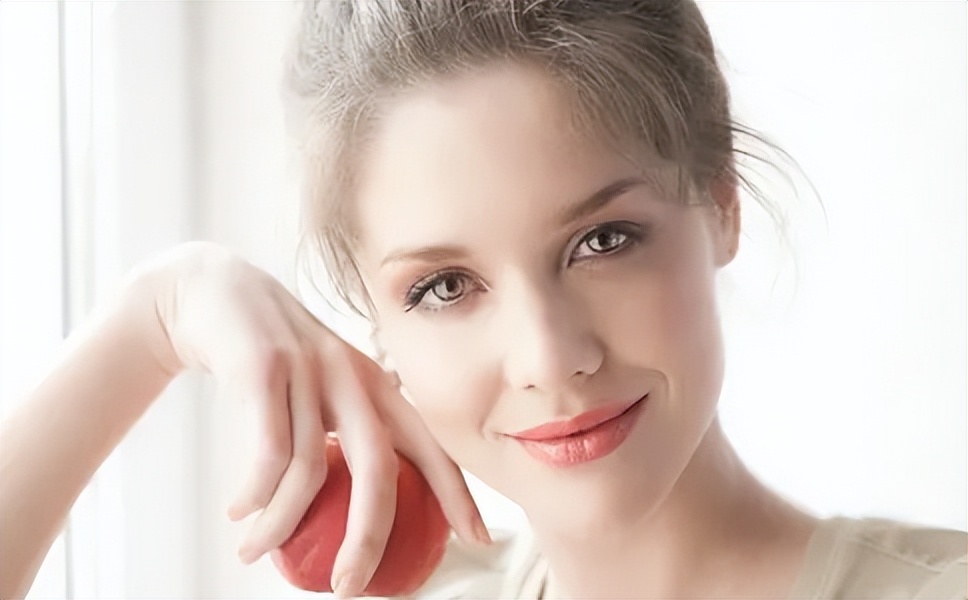 男生祛痘反复长痘怎么办,男生额头长痘什么原因引起