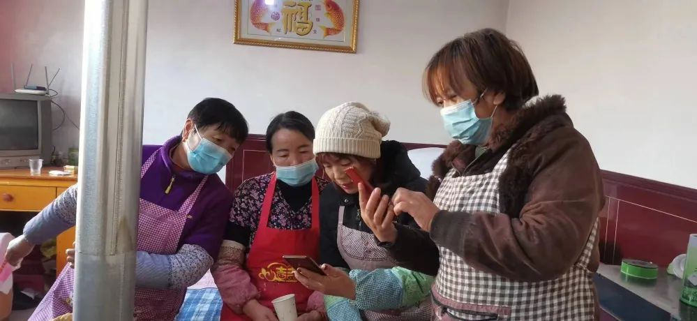 实施巾帼就业创业,就业创业促进行动