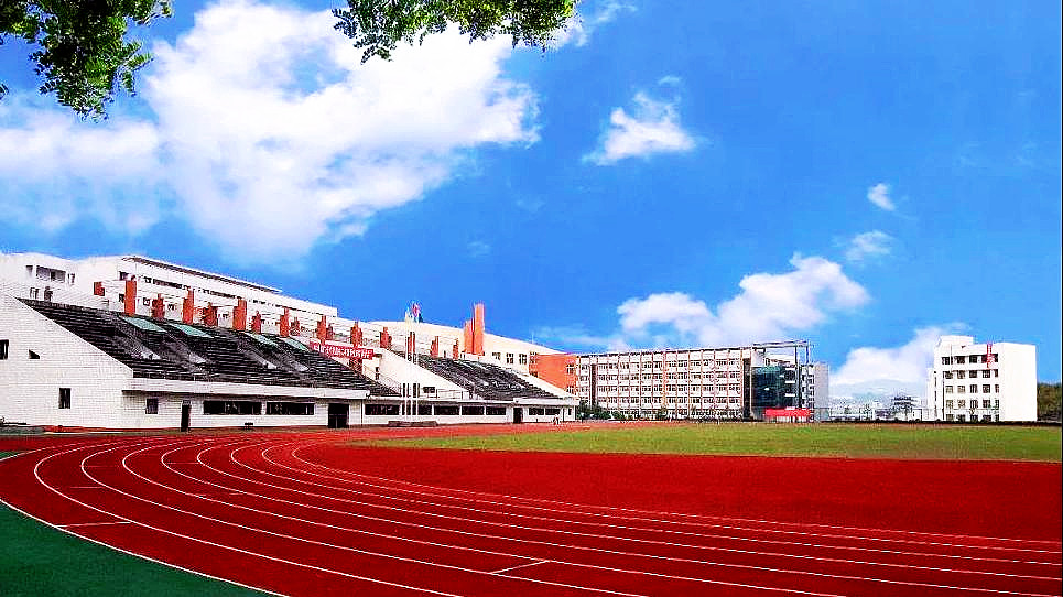 广安友实高三成人礼,2022年四川中学清华北大人数