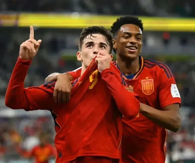 不喝葡萄酒的国家，捧不起大力神杯