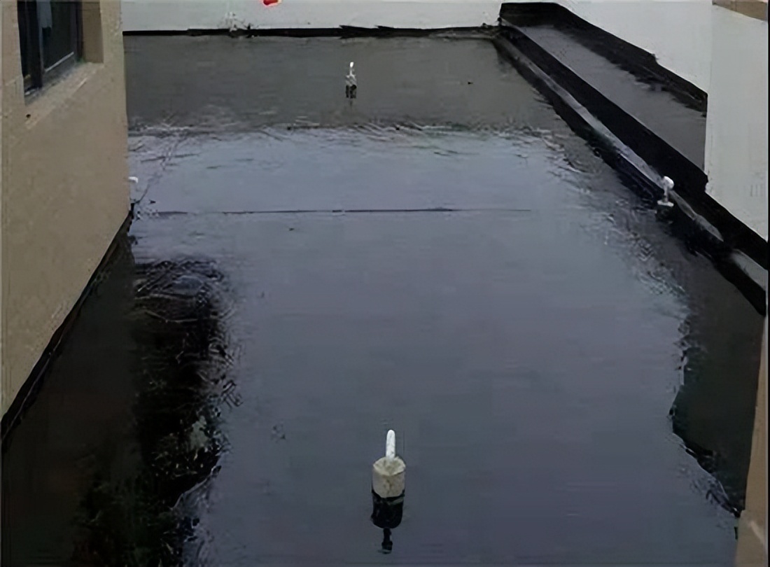 屋顶漏水如何补救教你1招,屋顶漏水有没有简单的修补方法