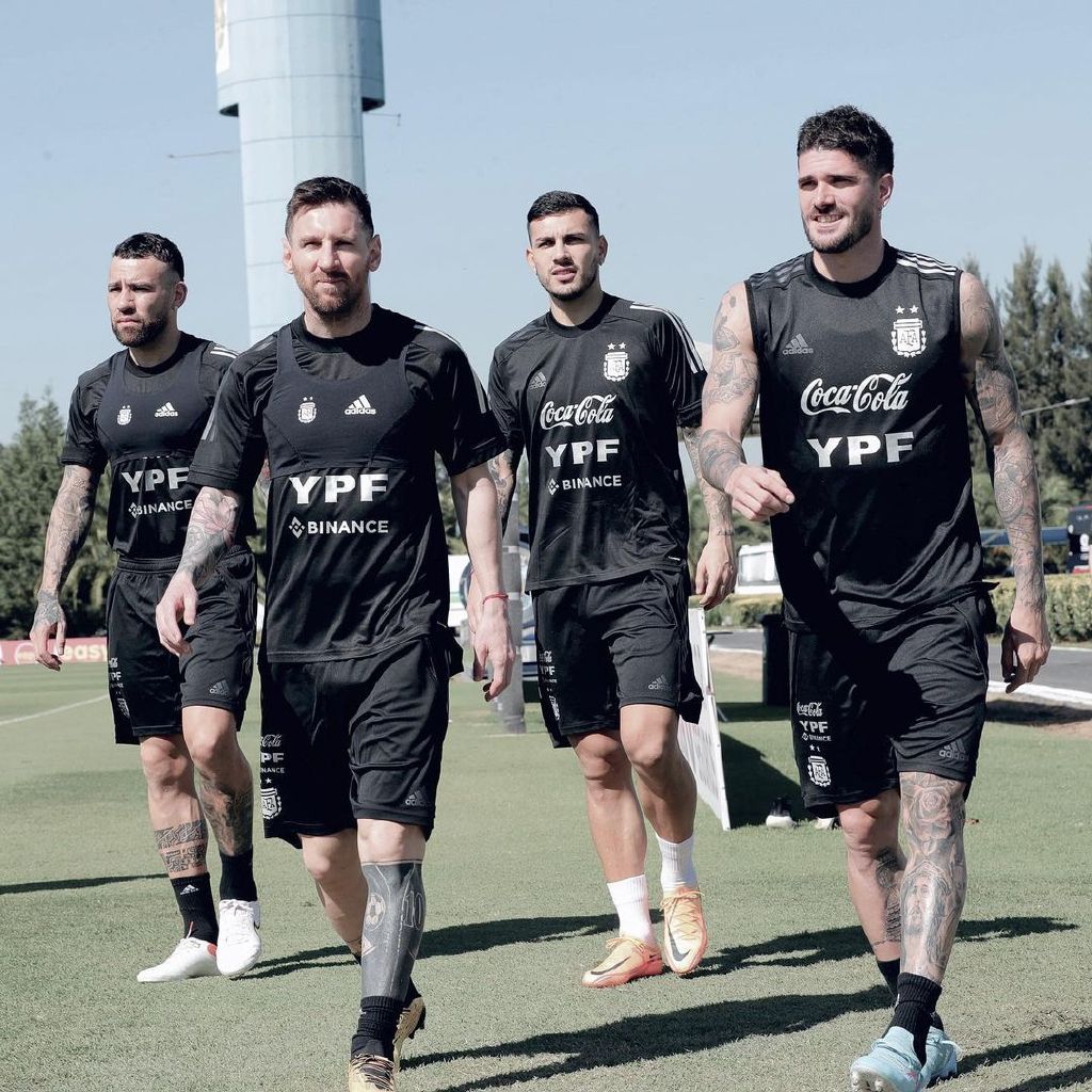 3-0到6-1！阿根廷太狠了，4次掀翻黑马，梅西冲第8球，剑指世界杯