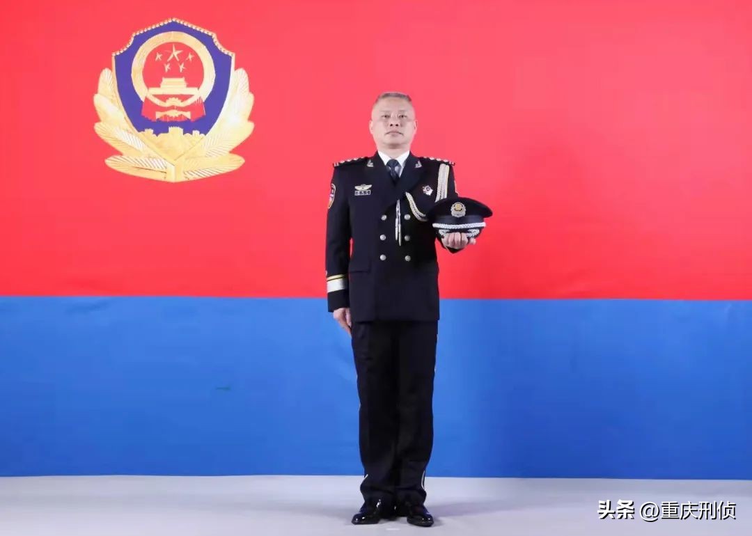 军魂不褪色薪火永相传图片,军魂不移警色依旧