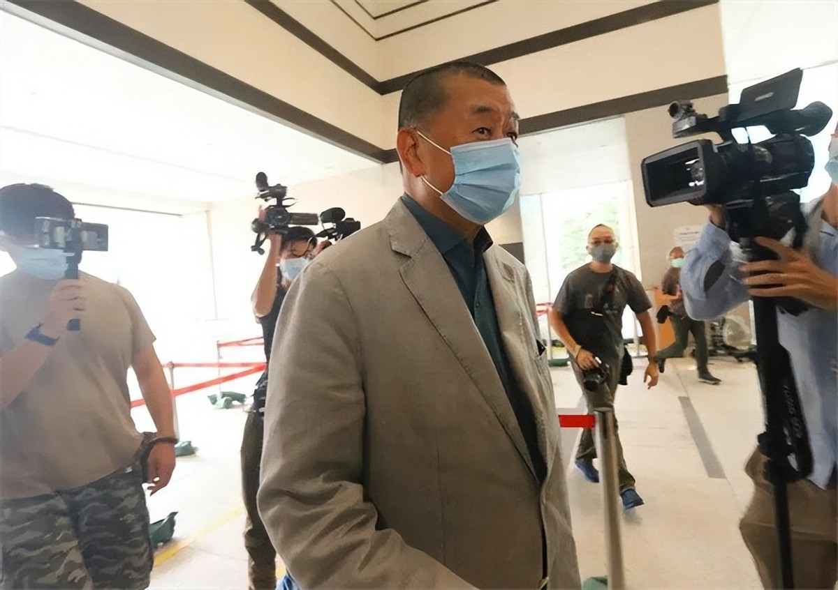 民族败类还敢祸国殃民？港独大佬曾遭晴天霹雳，苦苦哀求给条活路