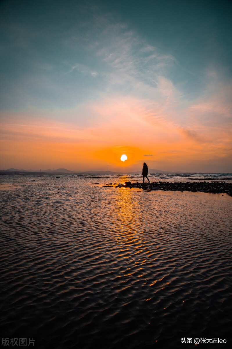 在职场赚钱的心态,人到底要怎么做才能赚到一点点钱