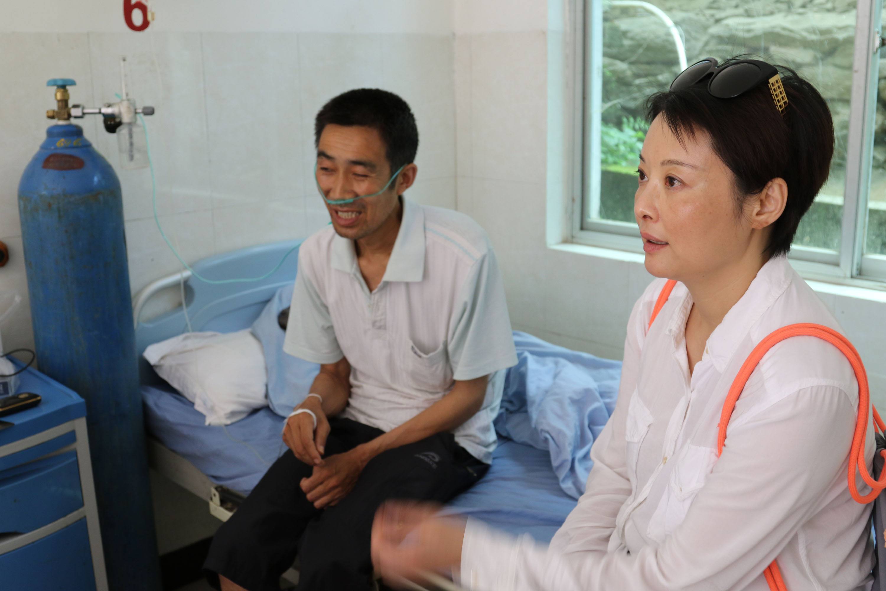 袁立做慈善被恶意之人中伤怎么看,袁立做慈善的事