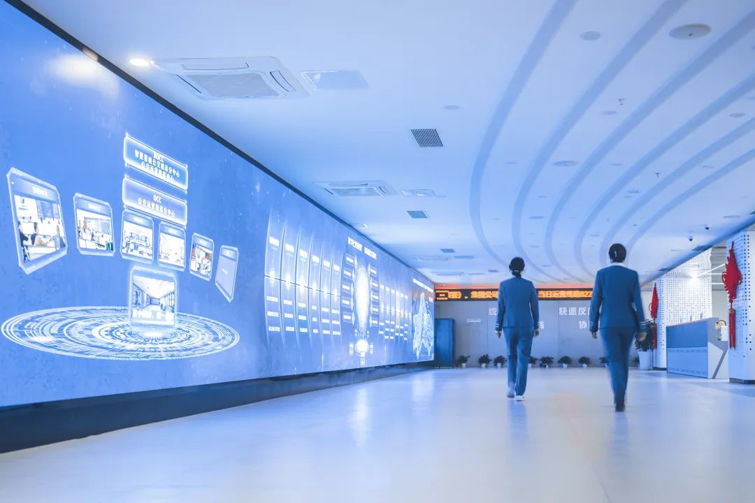 10.7亿人次！成都快速公交10年成绩单公布！