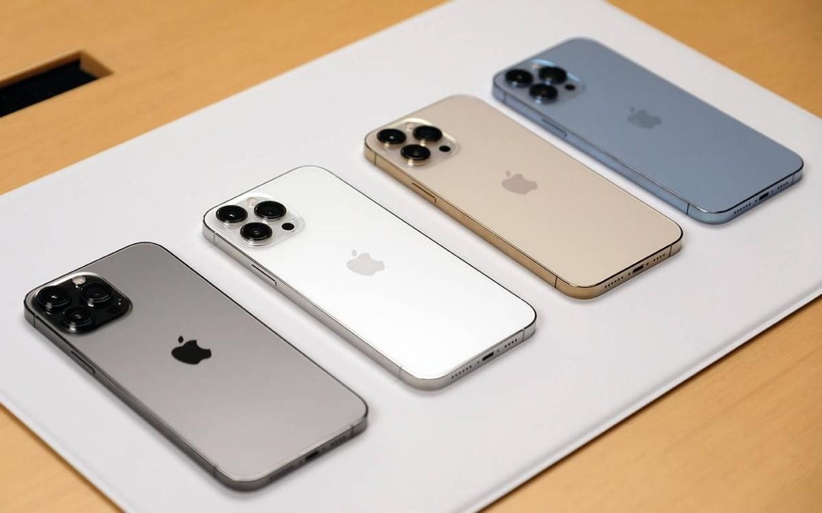 比尔盖茨预言ai真的淘汰手机了吗,比尔盖茨用什么取代手机