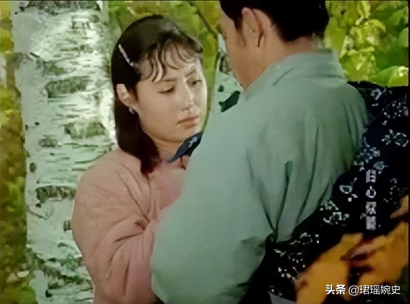 归心似箭主题曲是谁首唱,归心似箭主题曲谁唱的