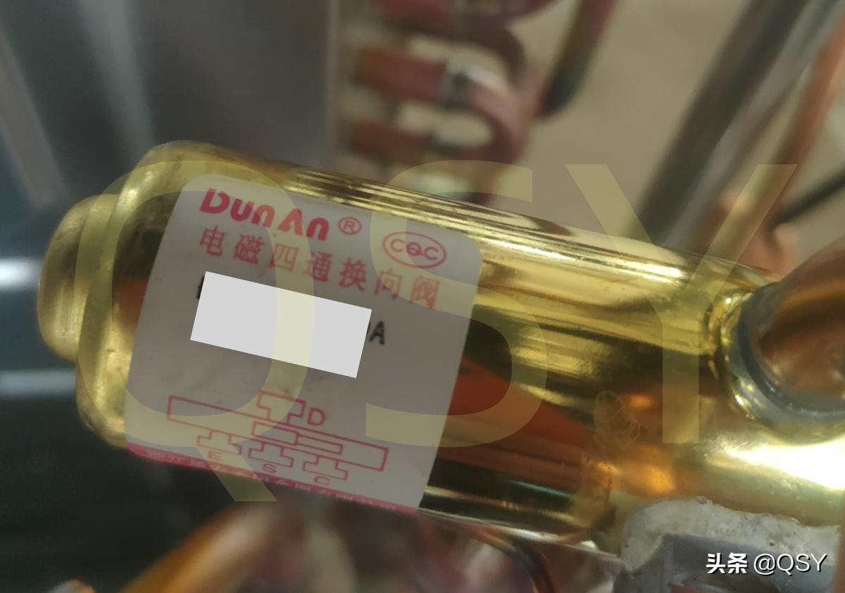 海信空调kfr72lwd怎么拆,拆海信空调挂机