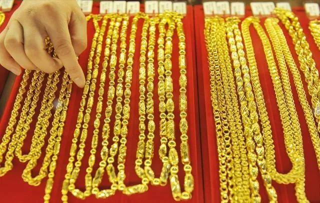 非洲“大金链子”物美价廉，为何我国很有人去买？内行人给出答案