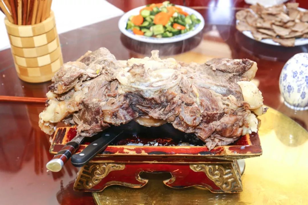 中国吃羊的视频,中国饮食行业三巨头