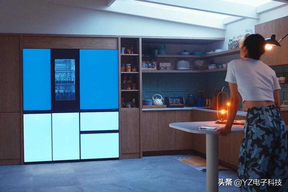 LG的MoodUP冰箱拥有能变色的LED门