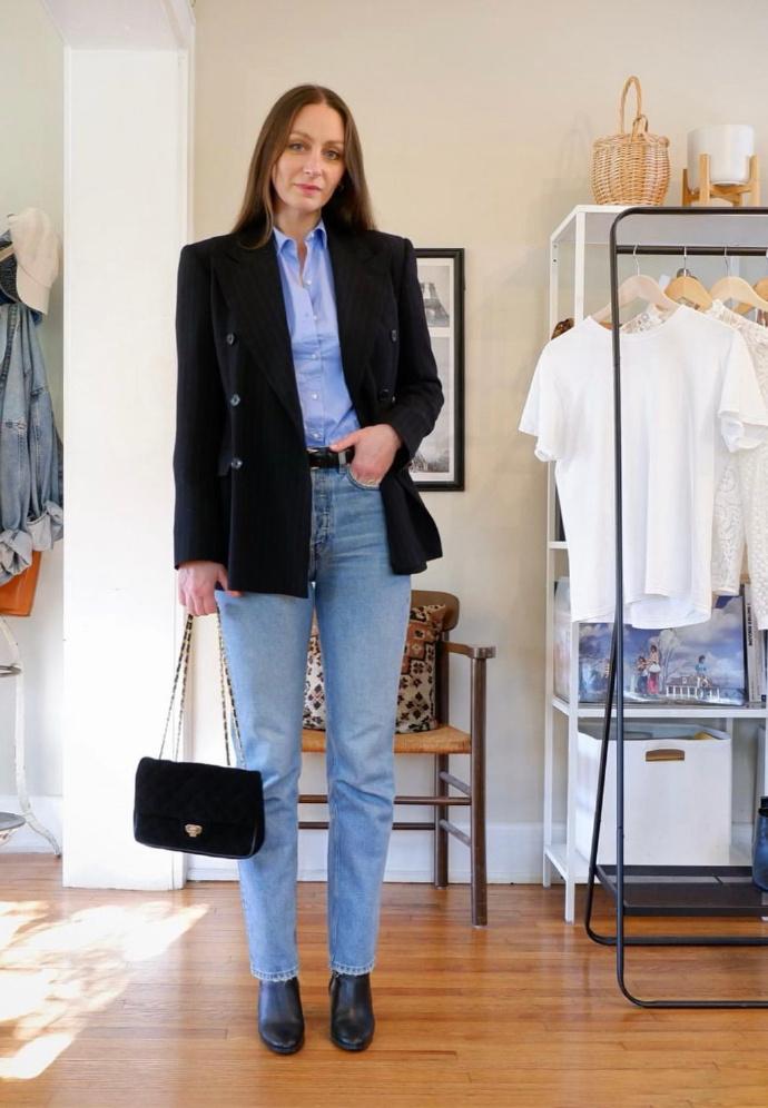 宽松垂直感白衬衣怎么穿出高级感,白衬衣在秋冬要怎么穿才时髦呢