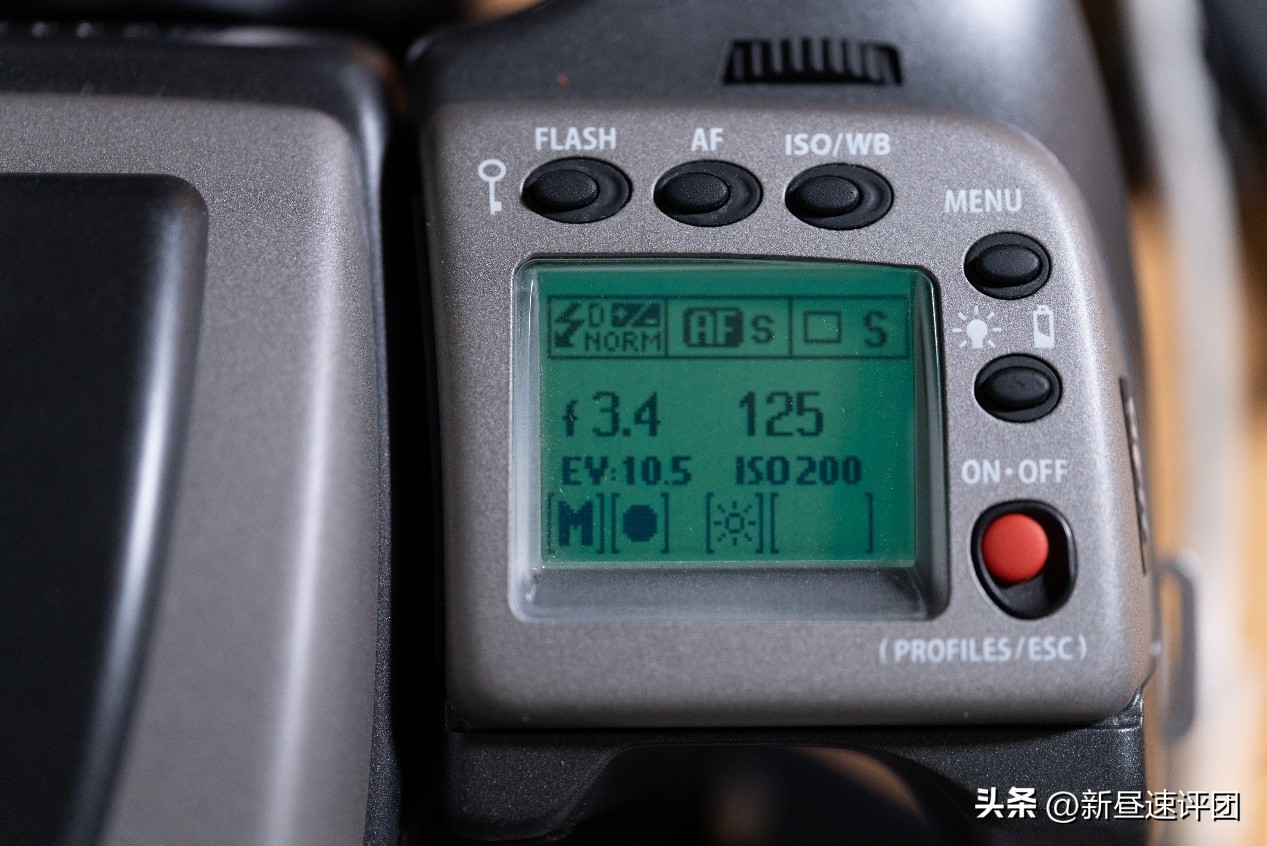 鍝堣嫃涓敾骞卙4d闀滃ご,鍝堣嫃鐩告満h4d-200ms