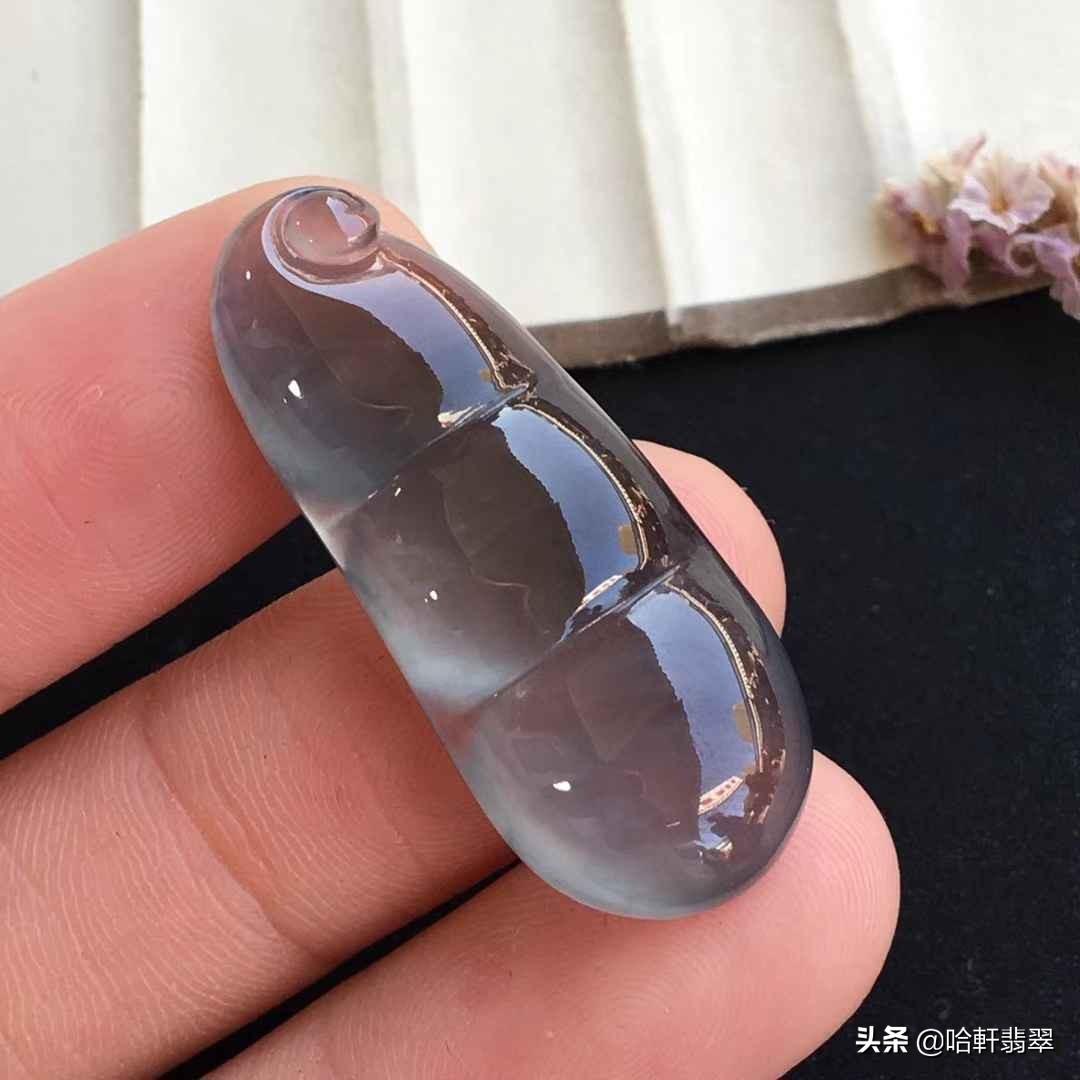 水墨玉与乌鸡种翡翠的区别,乌鸡料翡翠和青花玉的区别