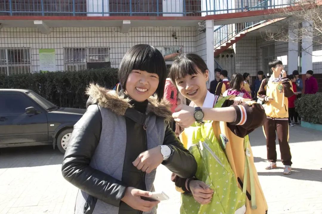 带你看看高端大气的学校,带你认识清华