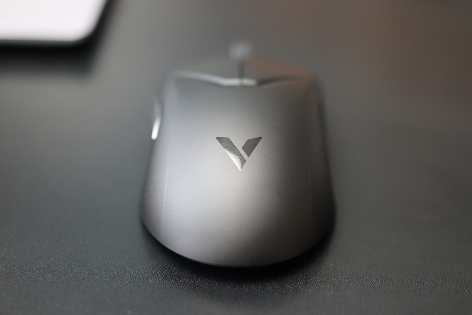 雷柏VT9无线电竞游戏鼠标,无线游戏鼠标雷柏vt9怎么选