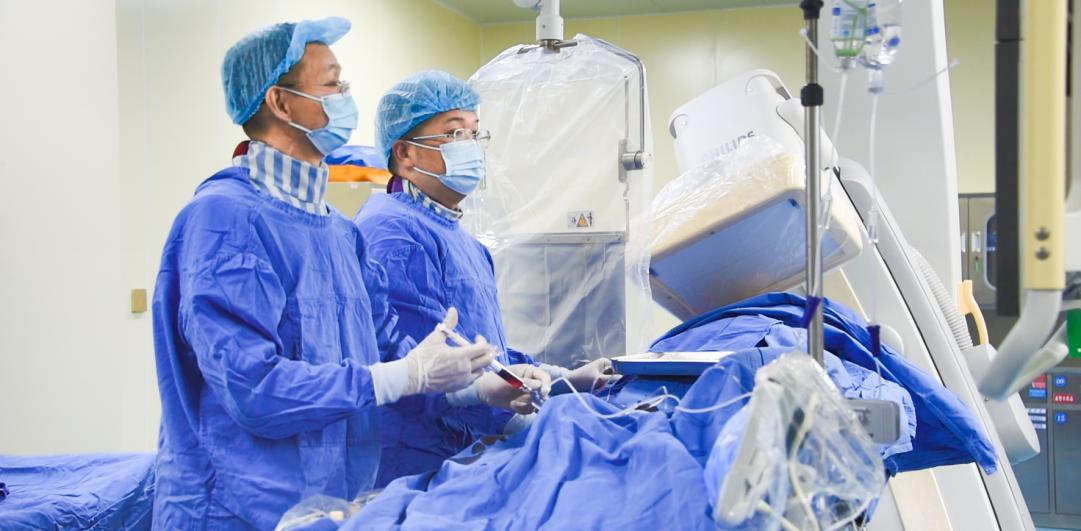 打破“生命禁区”米易县人民医院成功救治一例冠脉左主干重度狭窄患者