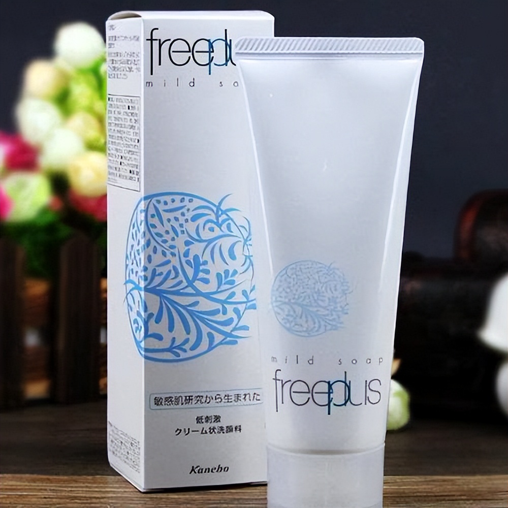 洗面奶应该用平价的还是贵的,洗面奶贵的和便宜的有差别吗